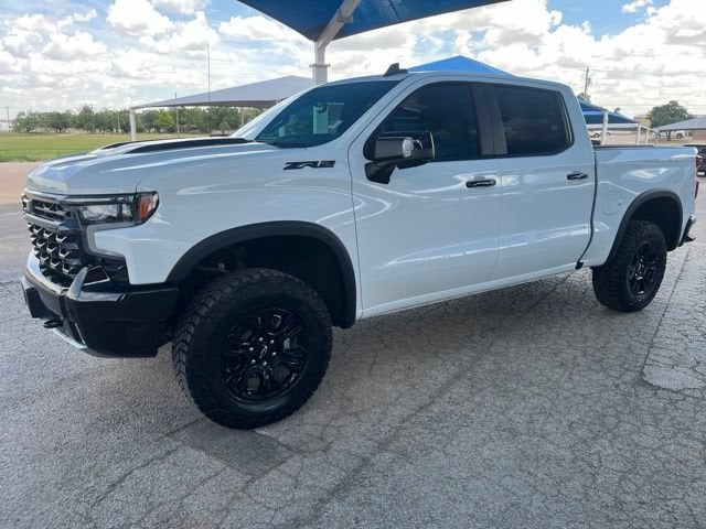 2025 Chevrolet Silverado 1500 ZR2 in Summit White — front three-quarter view